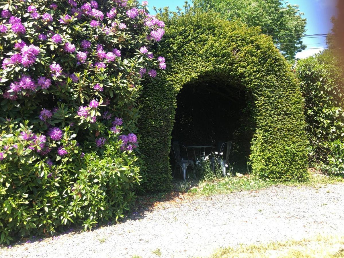 La Maison Ruth Montbray Exteriör bild